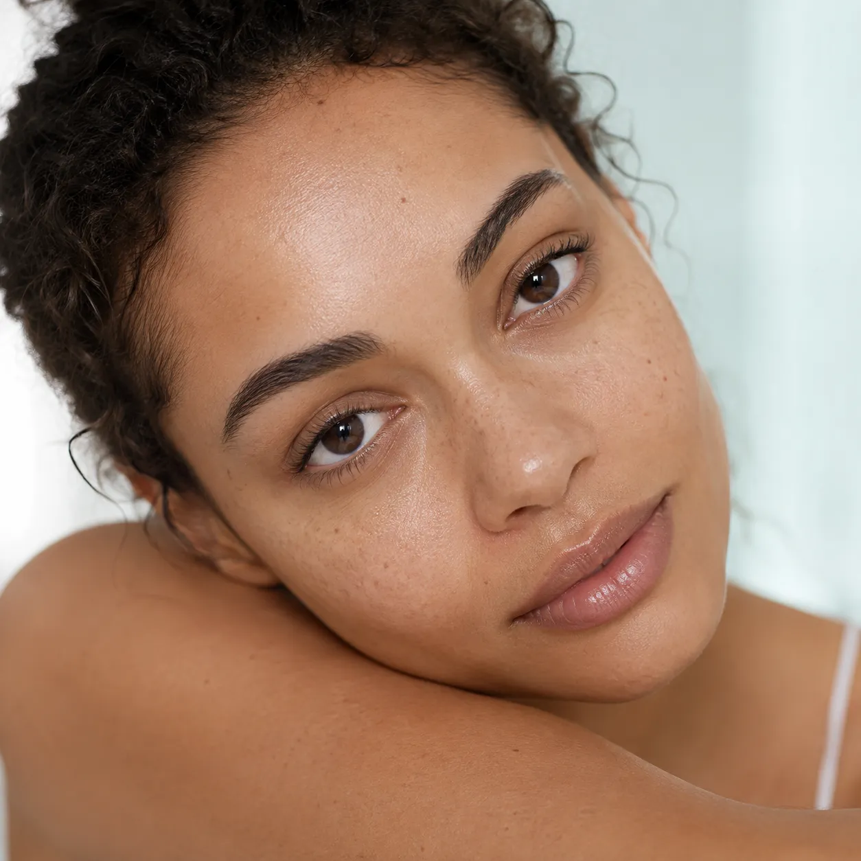 Close portrait with natural skin texture in daylight